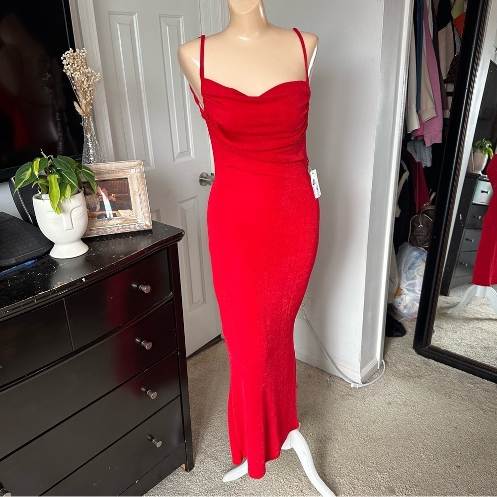EDIKTED CLEO OPEN BACK MAXI DRESS View 5